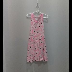 I am selling a dress with white flowers on it